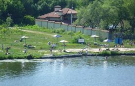 Вбиральні та душові. Вінницькі пляжі майже готові до відкриття сезону, а вода?