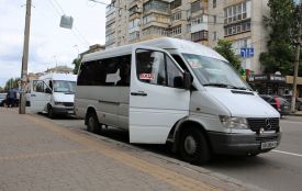 У маршрутках, які їдуть на Старе місто, запустять валідатори. Чи можна платити готівкою?