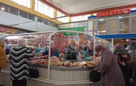 «Дорого, а що ж робити». Перевірили скільки коштує кілограм сала на вінницьких ринках