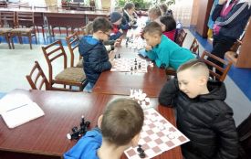 У дитячому шаховому турнірі серед вимушених переселенців всі учасники стали призерами