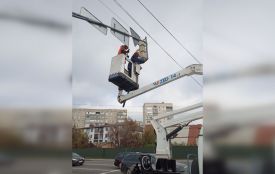 На перехресті Зодчих-Пирогова два дні замінюватимуть світлофори