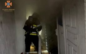 Ранкова пожежа на Пирогова: 12 рятувальників гасили палаючу сауну