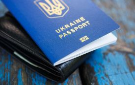 Вінничани за кордоном можуть оформити український паспорт: список країн