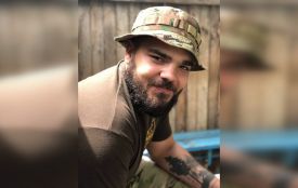 Матір загиблого в Маріуполі «азовця» дала обіцянку: «Збудуємо Україну вільною, обіцяю, сину…»
