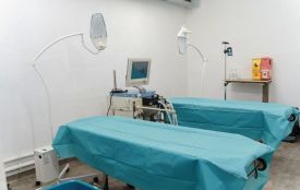 В оновленому сховищі лікарні швидкої допомоги можна розмістити 100 пацієнтів і проводити операції