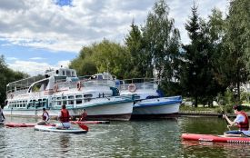 Коли у Вінниці стартує сезон прогулянок теплоходами та скільки коштують інші водні розваги?