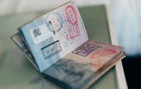 Вінничани можуть одночасно оформити паспортні документи собі та дітям