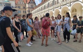 Біля Собору Паризької Богоматері калинівчани співали «Червону калину». А що звучало на Єлисейських полях?