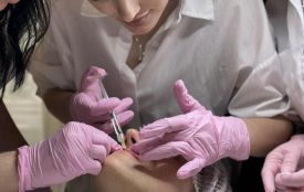 З якого віку можна збільшувати губи? Розповідає вінницька косметологиня