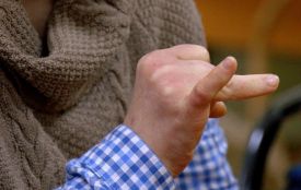 Безкоштовні курси з жестової мови проводять у вінницькій бібліотеці