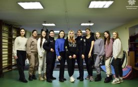 Патрульні провели курс самооборони для вінницьких студенток