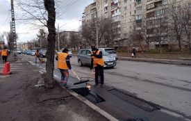 У Вінниці «полатали» аварійні ділянки на 48-ми вулицях