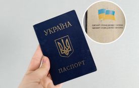 Хто не вклеїв фото, ще маєте час: що потрібно знати про заміну паспорта-книжечки?