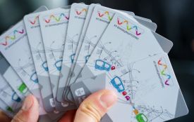 Черги в інформаційному центрі: пільговики масово поновлюють картки вінничанина