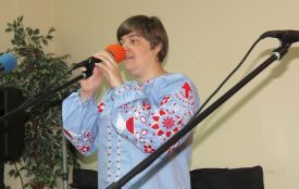 У Вінниці співали пісні і читали вірші про вишиванку