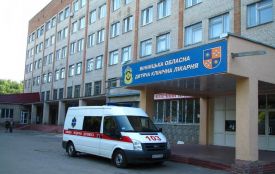 Лікарі Вінницької дитячої лікарні успішно видалили кісту великих розмірів у дитини