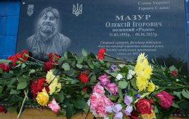 У Липовецькому ліцеї відкрили меморіальну дошку на честь Олексія Мазура
