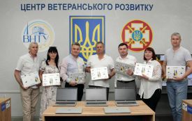 Нові, зручні в роботі: 12  ноутбуків передали благодійники Центру ветеранського розвитку