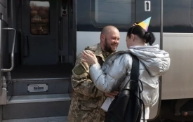 Чи може військовий виїхати за кордон у відпустку? Ми запитали в адвоката
