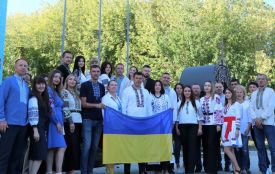 Як вінничани відзначають День прапора. Народний фоторепортаж із соцмереж