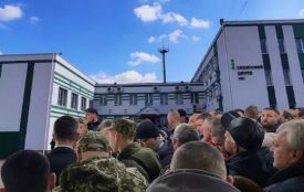 З якими проблемами ви стикалися при зверненні у сервісний центр МВС? Ми запитали вінничан