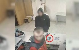 Хотів новенький «IPhone 16 pro» під ялинку, а грошей не мав. В Могилів-Подільському затримали 19-річного крадія