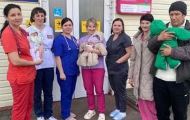 Трійнята Віра, Надія, Любов, які народилися у Вінниці три місяці тому, нарешті вдома
