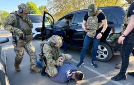 «Не хочеш на фронт? Плати»: на Вінниччині командир і лікарка брали хабарі за вплив на ВЛК