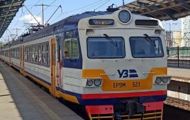 Запустили новий приміський потяг зі Жмеринки на південь замість скасованої електрички до Одеси