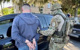 Повідомили про підозру військовому та лікарці, які за $4000 обіцяли «потрібне» рішення ВЛК