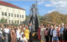 Створять незвичну витинанку «Мрія у всіх одна»: експеримент у Могилеві