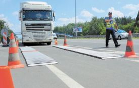 Як зберегти дороги і не отримати штраф: поліція нагадує про літні обмеження