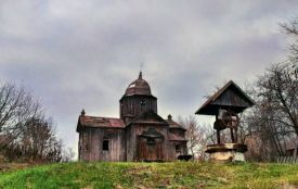Церква-примара: як зникає 150-річна святиня в Бурківцях