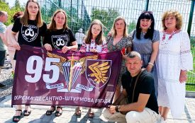 У мікрорайоні Хутір Шевченка відкрили стадіон на честь загиблого Героя Валентина Присіча