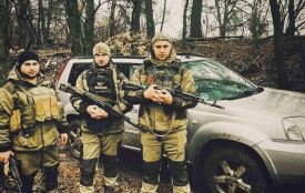 «Не хвилюйся, мамо, ми будемо недалечко»: жінка збирає кошти для двох синів, які четвертий рік на фронті