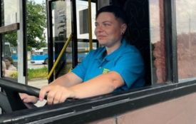 Замість ножиць — кермо тролейбуса: переселенка з Краматорська знайшла нову справу у Вінниці