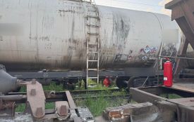 Небезпечні розваги: 13-річного хлопчика вдарило струмом на даху вагона