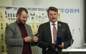 «Тротил вибухнув у руці»: історія вінничанина, який 30 років тому врятував десятьох дівчаток