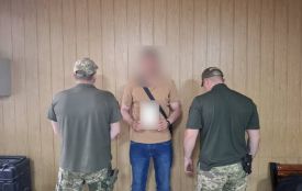 На Вінниччині спіймали харків'янина, який «купив» за $11 000 «непридатність» до служби