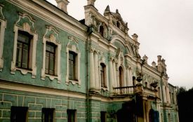 Палац Меринга у Старій Прилуці руйнується. Національну пам’ятку залишили без уваги і фінансування