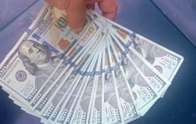 У Бершаді хлопець поцупив 1600 доларів у сплячого знайомого