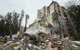 Атака на Київ забрала життя дитини: зруйновані будинки та десятки поранених