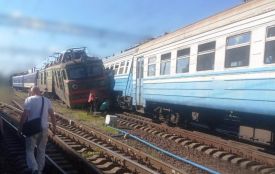 У Жмеринці зійшов з рейок електропоїзд: подробиці аварії