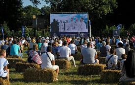 «Хороший рік», «Флінстоуни», «Хоробре серце» — у Вінниці влаштують Кіновікенд просто неба