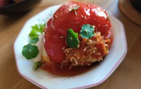 Літній рецепт фаршированих перців від Олени Павлової: з томатами кростадо та соусом айвар