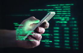 Шахраї «зламують» телефони. Що робити, якщо вам телефонують від імені оператора
