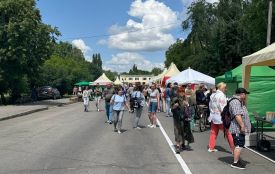 На Вишеньці запрацював осінній ярмарок: що пропонують фермери та за які ціни