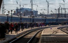 Через пошкодження залізниці затримуються потяги. Частина маршрутів пролягає через Вінниччину
