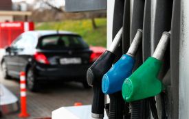 Експерти перевірили якість бензину на українських АЗС: де заправлятись, а куди краще не заїжджати