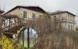 Садибний будинок Абрамовичів на Вінниччині в аварійному стані — але люди тут досі живуть